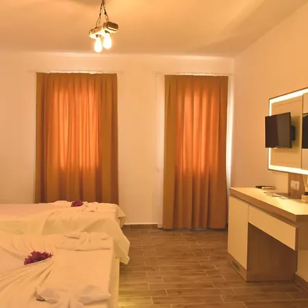Limon Homestay *